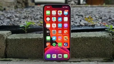 Which iPhone Should I Get? | Reviews by Wirecutter