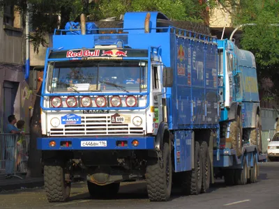 Alter Kamaz LKW redaktionelles stockfoto. Bild von aserbaidschan - 28775283