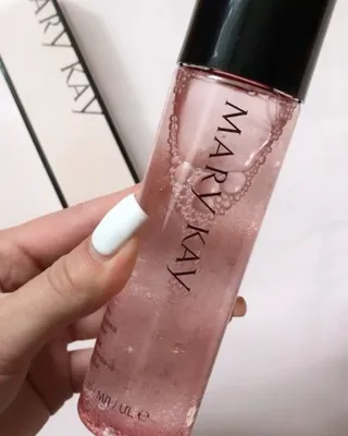 Косметика Мери Кей Mary kay в Instagram: «Обезжиренное средство для снятия  макияжа ⠀ 📍Клинически протестировано на раздражение ко… | Mary kay, Voss  bottle, Bottle