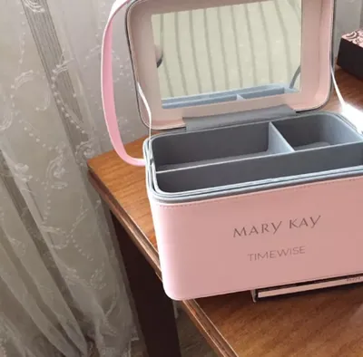 Сумочка для косметики Mary Kay. Кейс для косметики Мэри Кей. Купить в  Минске — Косметика Ay.by. Лот 5032801265