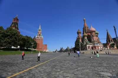 Пешеходная экскурсия по Красной площади и Александровскому саду в Москве –  «Незабываемая Москва»