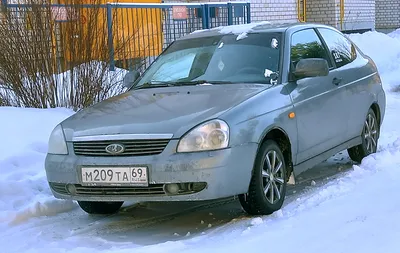 Lada Priora Police Car Rides on the Road Editorial Stock Image - Image of  lexus, drawings: 185768199