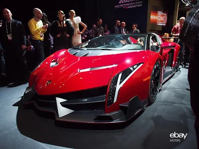 A One-of-Nine Lamborghini Veneno Is Going Up for Auction – Robb Report