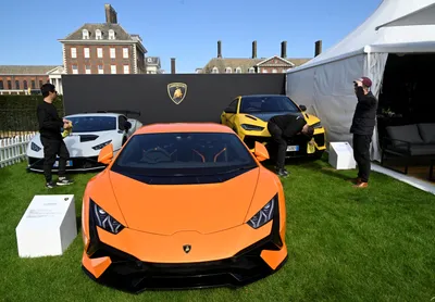 Lamborghini could hit 10,000 sales this year, CEO says | Reuters