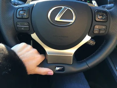 Представлен кроссовер Lexus RX пятого поколения — Авторевю