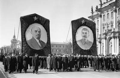 Плакат «Делу Ленина верны» - Плакаты советского периода купить в Москве |  rus-gal.ru