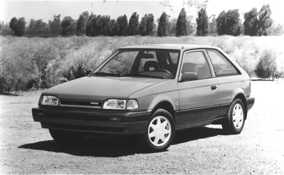 Amazon.com: 1989 Mazda 323 F - Vintage Press Photo : Everything Else