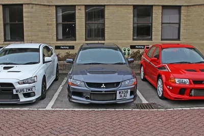 Mitsubishi Lancer Trim Levels | AutoNation Drive