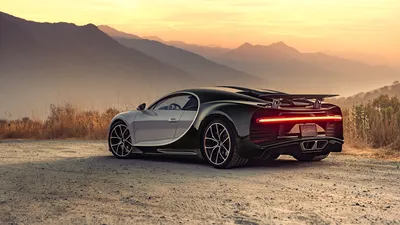 Обои для рабочего стола BUGATTI 2018 Chiron авто Сзади 1920x1080