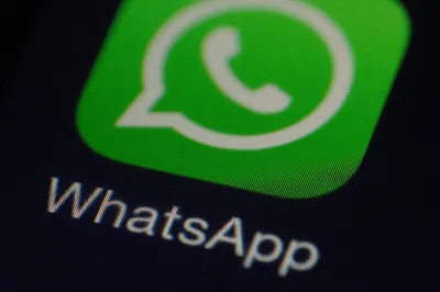 Why you need to use disappearing messages on WhatsApp and Signal | WIRED UK