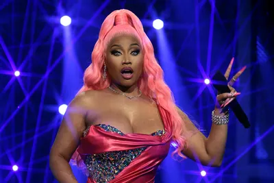 Nicki Minaj Shares the Dos and Don'ts of Bossing Up | Glamour