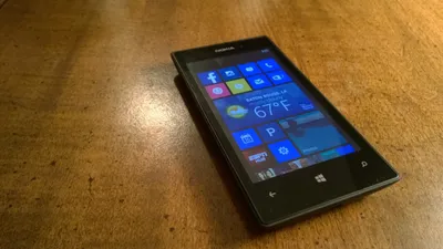 Nokia Lumia 520 Stock Photo by ©dmitrri 39060073