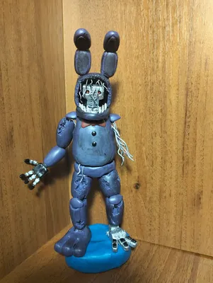 I made a Withered Bonnie costume :)! This was my 6th costume. It took a  month, well worth it! Also old photos, I fixed the legs from falling down.  Hope you guys