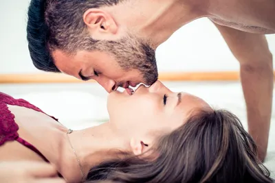 5 видов поцелуев, которые женщины ждут от мужчин | Chili | Дзен