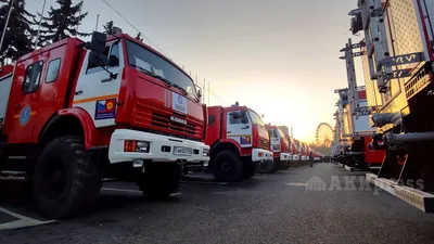 Пять новых пожарных автомобилей поступило на вооружение кемеровских  огнеборцев - Новости - МЧС России