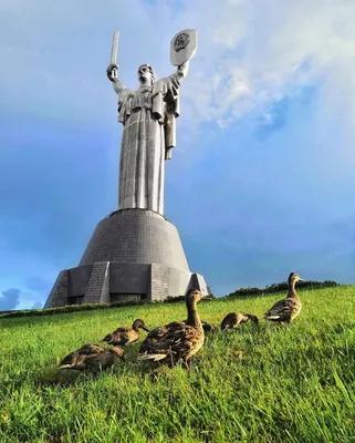 Родина-мать зовёт! | The Motherland Calls, is a statue in Vo… | Flickr