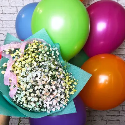 Разноцветные шарики и радужная гипсофила | Доставка цветов, Цветы,  Воздушные шары