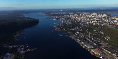 Картина маслом \"Такая разная Москва. Вид на Москва-Сити с высоты птичьего  полета\" 60x90 AR191213 купить в Москве