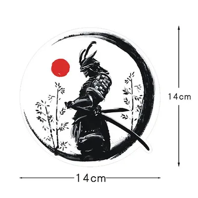 Самурай с катаной за спиной смотрит…» — создано в Шедевруме