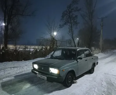 Diecast Soviet car Lada VAZ Lada 2107 ВАЗ 2107 Семёрка DeAGOSTINI 1/43  Scale | eBay