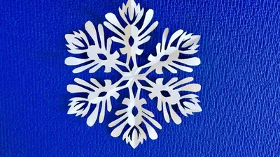 Как сделать красивые снежинки из бумаги на Новый год | KPIZ.ru