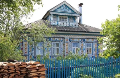 В Архангельске управляющую компанию обвинили в сходе старых домов со свай -  Российская газета
