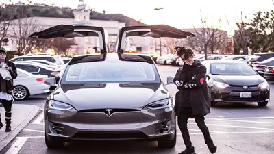 На рынок США вышел быстрейший электрокар Tesla Model S Plaid — ДРАЙВ