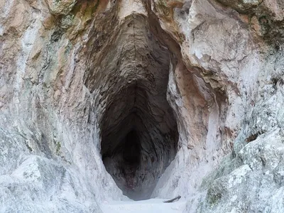 Зачем древние люди построили пещеру в виде женского полового органа |  Tour2Go | Дзен