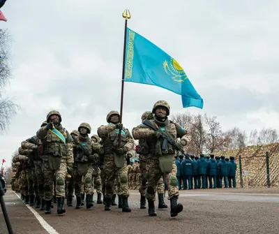 Казахстан оказался в середине списка сильнейших армий мира