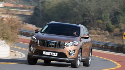 Kia Sorento Platinum Pano+Navi+Sitzhzg+Sitzlftg+Lenkrhzg+Leder+360°Kam  Benzin Steel Grey (KLG) in Stuttgart | günstiger kaufen Autohaus Stieber