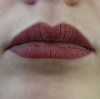 Татуаж Туапсе - 👄Сексуальность на виду...👄 ⠀ 💄Это я про губы которые  всегда выражают женскую сексуальность🥰 ⠀ 🍭Процесс заживления  перманентного макияжа губ ⠀ 💫Процедура перманентного макияжа(татуажа)  сложный процесс. ⠀ 📢 Собираясь на