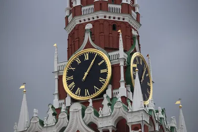 Необычные дома Москвы: Кремлевские куранты на Спасской башне. Тайна третья  - окно в Европу | Русский сталкер | Дзен