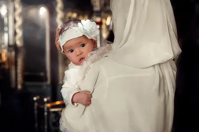Фотограф на крещение в Сургуте: 1 фотограф для фотосессии крестин ребенка