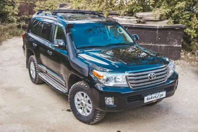 Toyota Land Cruiser 200 - TopRent: Служба аренды авто в Киеве