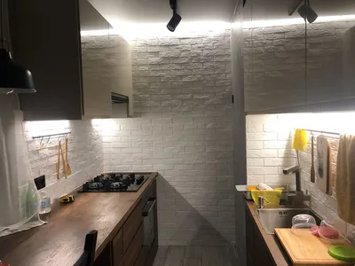 Одноуровневый белый матовый натяжной потолок в кухню 5 кв м2 - Сокора