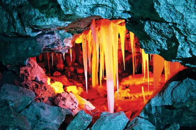 Это сенсация»: В Кунгурской ледяной пещере было сделано научное открытие -  KP.RU