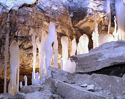 Кунгурская ледяная пещера — Подробнее Экскурсии по Уралу для школьников —  Каталог — Королевство путешествий