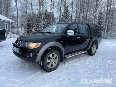 File:Mitsubishi L200 front 20071012.jpg - Wikimedia Commons