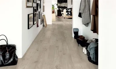 Ламинат Натуральный дуб Apol Perfecto 9047-3 Natural Oak