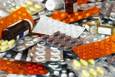 Назван способ, как выявить поддельные лекарства в казахстанских аптеках