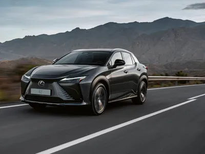 Is the Redesigned 2022 Lexus LX 600 a Good Luxury SUV? 4 Things We Like, 4  We Don't | Cars.com