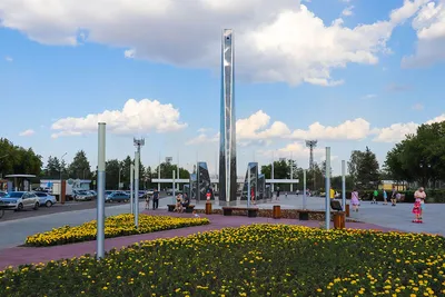 Файл:Памятник «Металлург» (Магнитогорск).JPG — Путеводитель Викигид  Wikivoyage