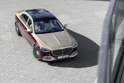 Mercedes-Maybach: Welcome to Beyond.