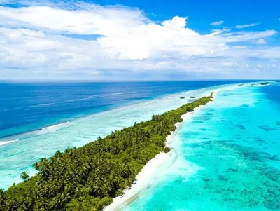 Отдых на Мальдивах: чем омываются острова?