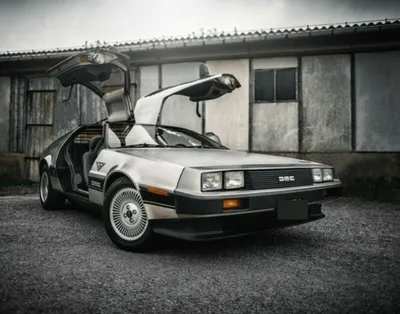 Сколько стоит машина времени? Легендарная DeLorean DMC-12 Обзор цен и  моделей | Auto channel | Дзен