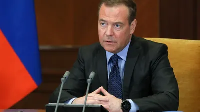 Эй, а где гроши?»: Медведев жестко пошутил про бюджет США и Украину —  россияне смеются, а в Киеве не до смеха - новости Хибины.ru / Новости за  ноябрь 2023