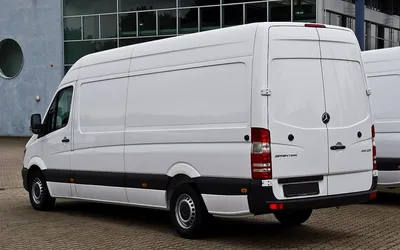 File:2015 Mercedes-Benz Sprinter (W 906) 313 CDI MWB van (2015-08-29).jpg -  Wikimedia Commons