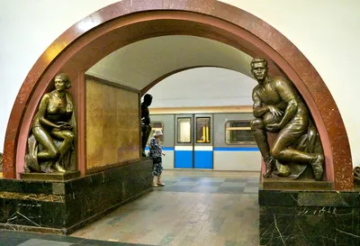 Монолитные работы завершены на станции метро «Бачуринская»