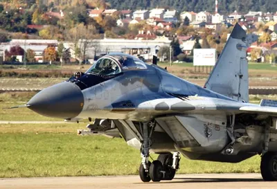 Poland hands over 10 MiG-29 aircraft to Ukraine - Euromaidan Press