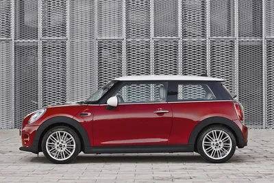 Mini Cooper S Paddy Hopkirk Edition: цена и тираж для России — Авторевю